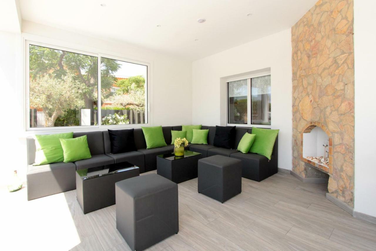 Leon Inmo Villa Magna - 12262 Empuriabrava Exterior foto