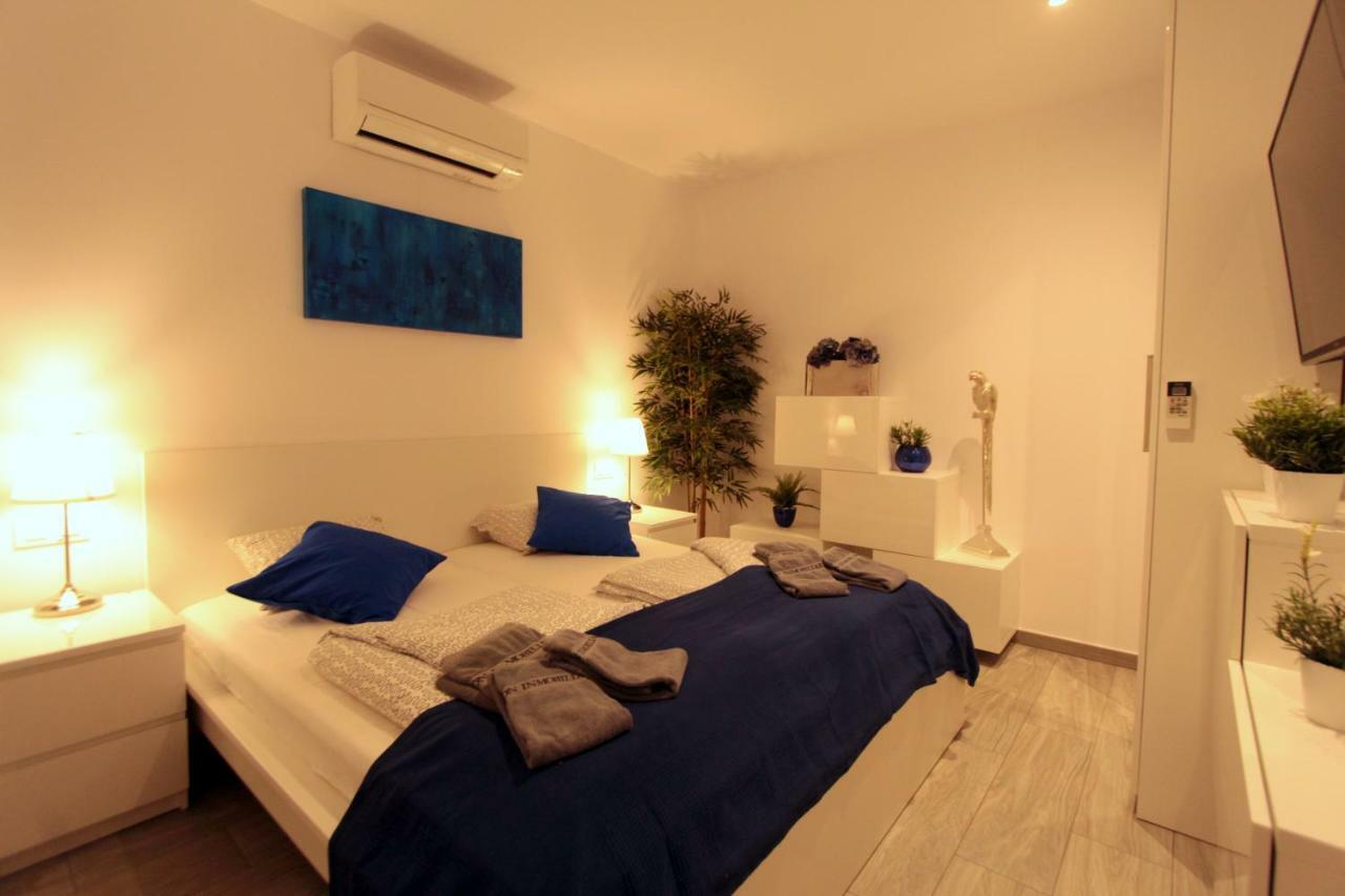 Leon Inmo Villa Magna - 12262 Empuriabrava Exterior foto